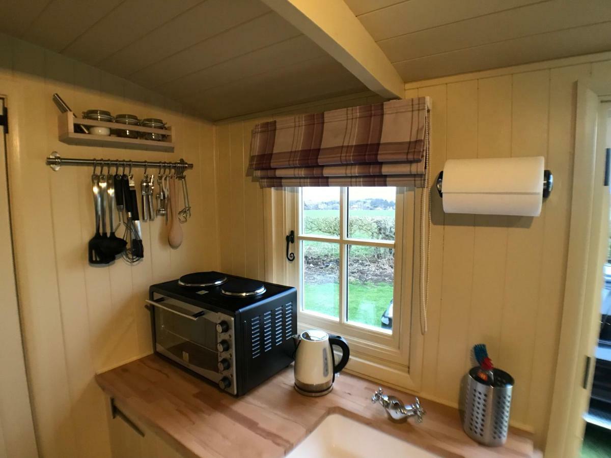 The Hawthorn Shepherds Hut Eyemouth Extérieur photo